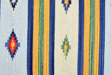 Carica l'immagine nel visualizzatore di Gallery, Kilim Original Authentic Hand Made 90x60 CM (Galleriafarah1970)