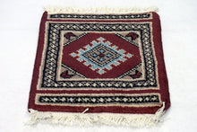 Carica l'immagine nel visualizzatore di Gallery, Tappetino Piccolo Lana Merinos Islamabad - 30x30 Cm (GalleriaFarah1970)