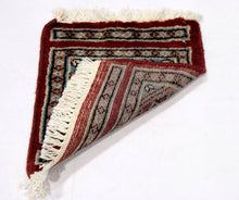 Carica l'immagine nel visualizzatore di Gallery, Tappetino Piccolo Lana Merinos Islamabad - 30x30 Cm (GalleriaFarah1970)