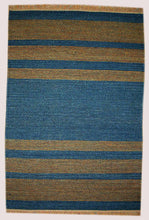 Load image into Gallery viewer, Kilim indiano autentico moderno e originale, 90x60 cm