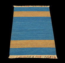 Load image into Gallery viewer, Kilim indiano autentico moderno e originale, 90x60 cm