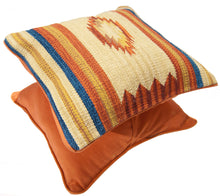 Load image into Gallery viewer, Autentico Cuscino Quadrato Kilim Fatto a Mano 60x60 CM