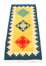 Carica l'immagine nel visualizzatore di Gallery, Kilim Autentico, Originale e Fatto a Mano Ideale 120x60 CM