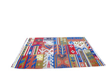 Lade das Bild in den Galerie-Viewer, Original Authentic Hand Made Carpet 200x140 CM