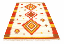 Lade das Bild in den Galerie-Viewer, New Design Original Authentic Hand Made Kilim India 240x170 CM