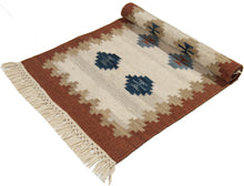 Carica l'immagine nel visualizzatore di Gallery, Originale kilim fatto a mano 90x60 CM