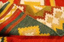 Lade das Bild in den Galerie-Viewer, Original Authentic Hand Made Carpet 200x140 CM
