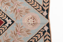 Load image into Gallery viewer, Needle point Classic Floral French Style 245x155 CM Drawing Aubusson (Galleria Farah1970)