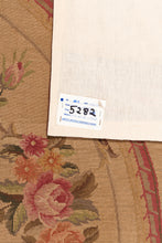 Carica l&#39;immagine nel visualizzatore di Gallery, Needle point Classic Floral French Style Drawing 362x266 CM Aubusson (Galleria Farah1970)--
