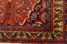Lade das Bild in den Galerie-Viewer, Authentic original hand knotted carpet 205x135 CM BORCHALOO