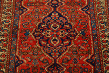 Lade das Bild in den Galerie-Viewer, Authentic original hand knotted carpet 205x135 CM BORCHALOO