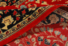 Lade das Bild in den Galerie-Viewer, 211x142 CM Authentic original hand knotted carpet