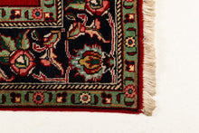Carica l'immagine nel visualizzatore di Gallery, Authentic original hand knotted carpet 185x141 CM