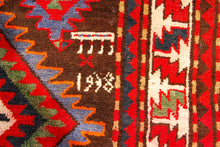 Carica l'immagine nel visualizzatore di Gallery, Hand made Antique Kazak / Shirvan Caucasic Carpets CM 265x125