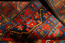 Carica l'immagine nel visualizzatore di Gallery, Tappeto Antico Baktiari Misura 208x138 CM