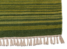 Carica l'immagine nel visualizzatore di Gallery, New Design Original Authentic Hand Made Kilim India 205x135 CM