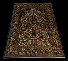 Lade das Bild in den Galerie-Viewer, 160x110 CM Authentic original hand knotted carpet