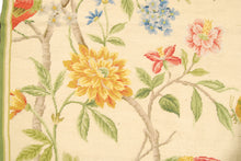 Lade das Bild in den Galerie-Viewer, Arazzo / Aubusson Pekin (Hand Made) 187x124 CM