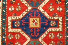 Carica l'immagine nel visualizzatore di Gallery, CM 170x98 Hand made Antique Kazak / Shirvan Caucasic Carpets