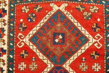 Carica l'immagine nel visualizzatore di Gallery, CM 170x98 Hand made Antique Kazak / Shirvan Caucasic Carpets