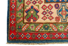 Carica l'immagine nel visualizzatore di Gallery, Hand knotted carpet Ghazni / Chubi - CM 300x200