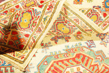 Carica l'immagine nel visualizzatore di Gallery, Hand knotted carpet Ghazni / Chubi - Beige Colors - 190x120 CM