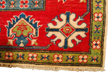 Carica l'immagine nel visualizzatore di Gallery, Hand knotted carpet Ghazni / Chubi - Beige CM 190x147