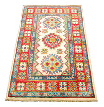 Carica l'immagine nel visualizzatore di Gallery, Rectangular Hand knotted carpet Ghazni Chubi Beige Colors 126x77 CM