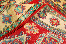 Lade das Bild in den Galerie-Viewer, Rectangular Hand knotted carpet Ghazni Chubi Red Colors 146x100CM