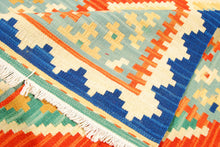 Lade das Bild in den Galerie-Viewer, Kilim Original Authentic Hand Made 183x122 CM