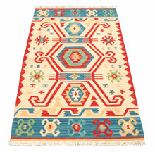Lade das Bild in den Galerie-Viewer, Kilim Original Authentic Hand Made 153x96 CM