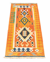 Carica l'immagine nel visualizzatore di Gallery, Kilim Original Authentic Hand Made 120x60 CM