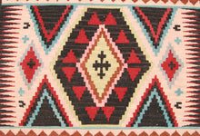 Lade das Bild in den Galerie-Viewer, Kilim Original Authentic Hand Made 122x85 CM
