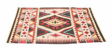 Lade das Bild in den Galerie-Viewer, Kilim Original Authentic Hand Made 122x85 CM