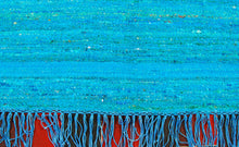 Lade das Bild in den Galerie-Viewer, New Design Original Authentic Hand Made kilim Silk India 230x160 CM