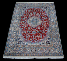 Carica l'immagine nel visualizzatore di Gallery, Rectangular Hand knotted carpet Original Colors 300x200 CM