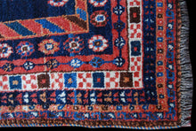 Carica l'immagine nel visualizzatore di Gallery, 220x125 CM Rectangular Hand knotted carpet Original Colors