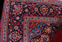 Carica l'immagine nel visualizzatore di Gallery, Rectangular Hand knotted carpet Original Colors 225x135 CM