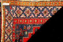 Carica l'immagine nel visualizzatore di Gallery, Hand made Antique Kazak / Shirvan / Kuba Caucasic Carpets CM 162x112