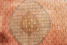 Carica l'immagine nel visualizzatore di Gallery, Tappeto Extra fine Tabriz Original Hand Made Carpets 310x200 CM