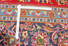 Carica l'immagine nel visualizzatore di Gallery, Original Hand Made Carpets CM 375x285