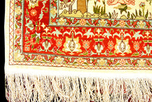 Lade das Bild in den Galerie-Viewer, Antico Tappeto Hereche / Hereke in seta 100% Misura 122x74
