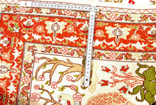 Carica l'immagine nel visualizzatore di Gallery, Antico Tappeto Hereche / Hereke in seta 100% Misura 122x74