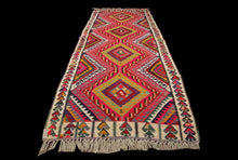 Carica l'immagine nel visualizzatore di Gallery, Original Hand Made Rustic Kilim / Afganistan Origin CM 400x148