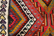 Carica l'immagine nel visualizzatore di Gallery, Original Hand Made Rustic Kilim / Afganistan Origin CM 400x148