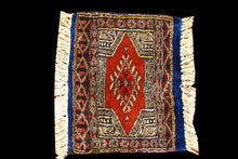 Lade das Bild in den Galerie-Viewer, Tappeto Autentico Originale Annodato a Mano Kashmir Pakistan 30x30 CM