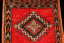 Carica l'immagine nel visualizzatore di Gallery, Tappeto Autentico Originale Annodato a Mano Kashmir Pakistan 30x30 CM