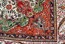 Carica l'immagine nel visualizzatore di Gallery, Original Hand Made Carpets CM 350x240