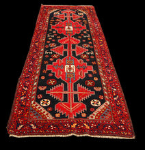 Load image into Gallery viewer, Bakhtyaty Ancient Antique Original Hand Made Carpets Tapis Teppich CM 290x105