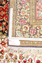 Carica l'immagine nel visualizzatore di Gallery, Authentic original hand knotted carpet 157x105 CM